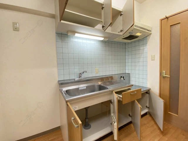キッチン-2