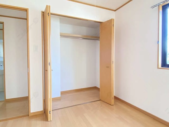 収納(北洋室)