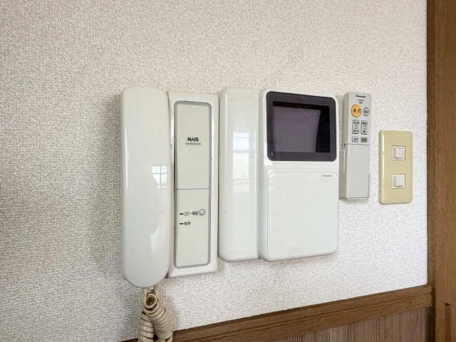 モニター付きインターホン
