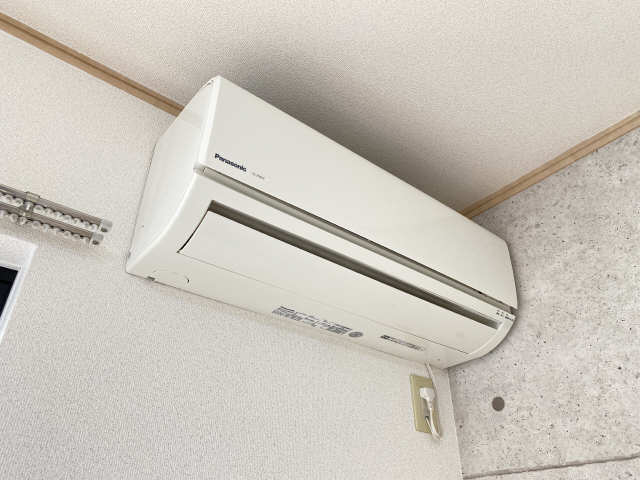 エアコン（リビング）