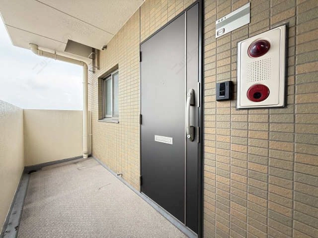 玄関ドア