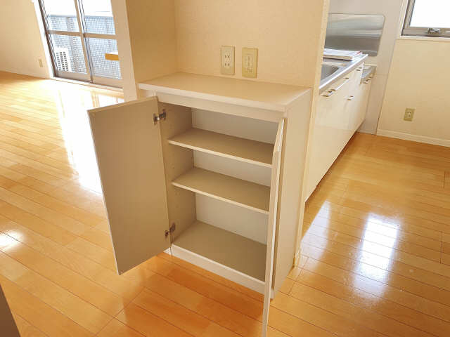 収納（キッチン）