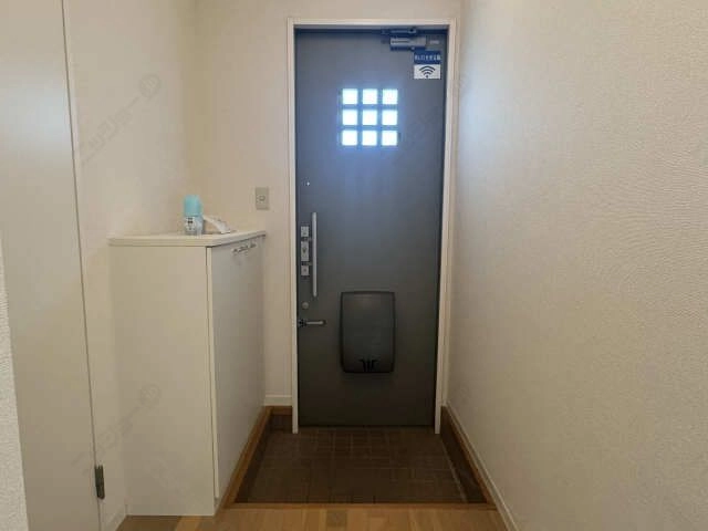 玄関内
