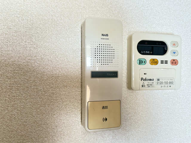 インターホン