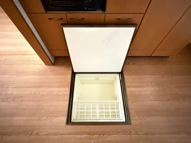キッチン床下収納