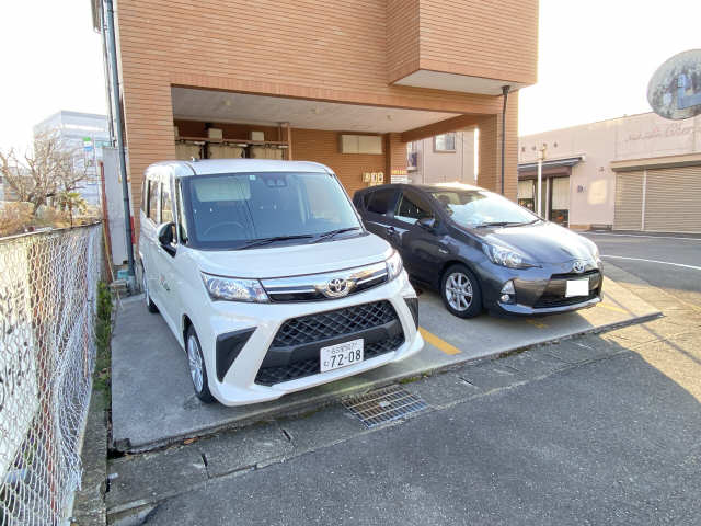 アルテール弥富 2階 駐車場-3