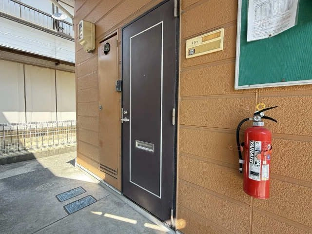 玄関ドア