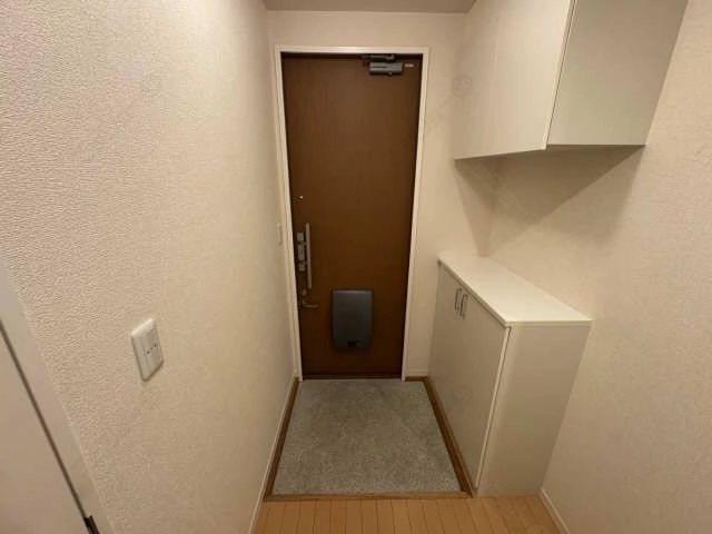 玄関‐２