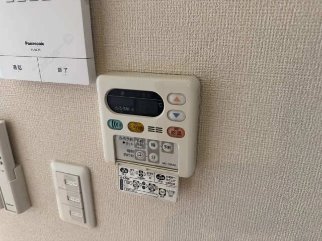 給湯リモコン