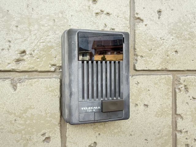 モニター付きインターホン