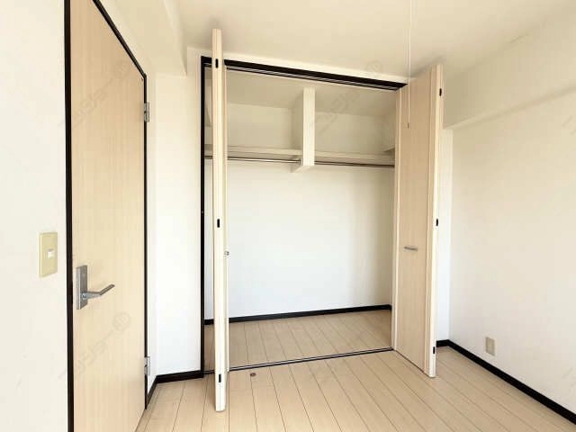 収納（西洋室）