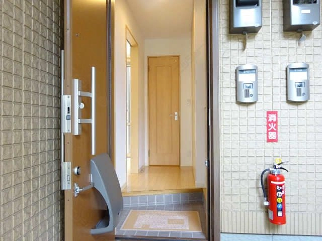 玄関内