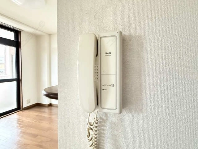 インターホン