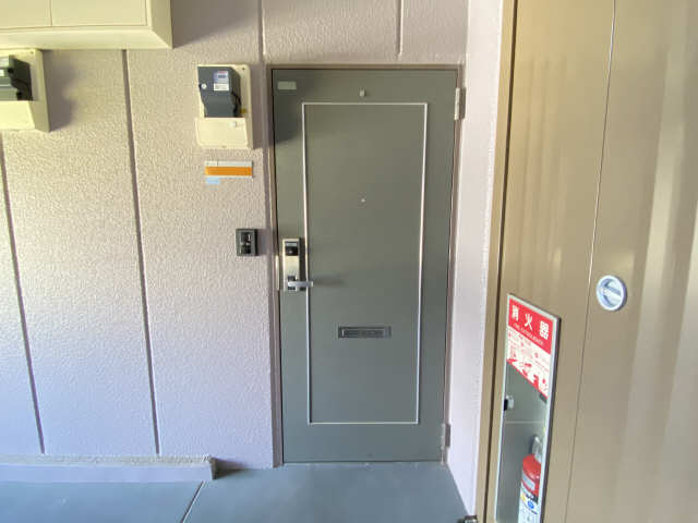 玄関ドア