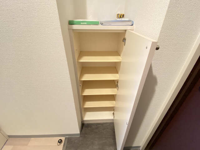 シューズBOX
