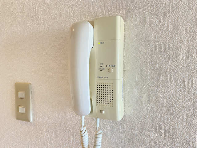 インターホン