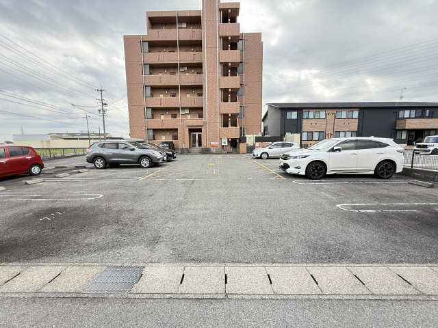 駐車場（北側）