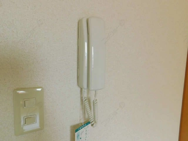インターホン