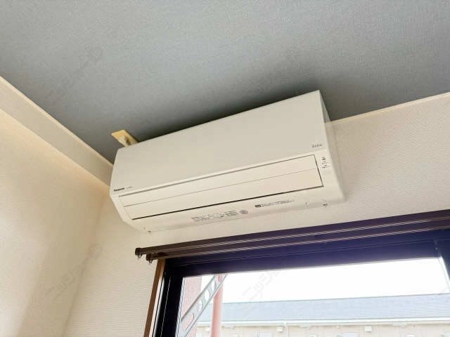 エアコン（リビング）