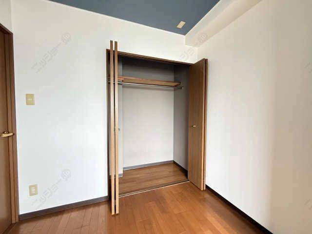 収納（北洋室）