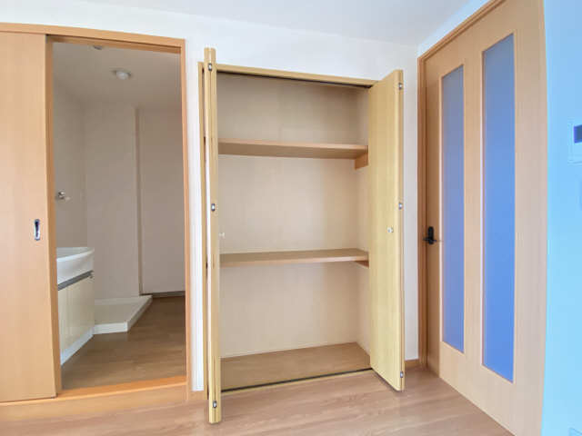 収納（ダイニング）