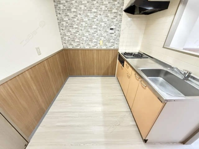 キッチ  ン周辺