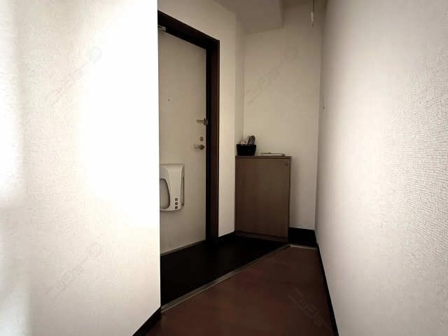 玄関内