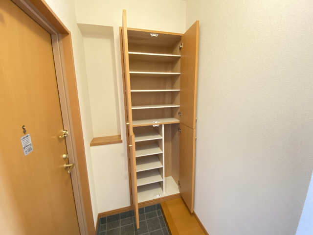 シューズBOX