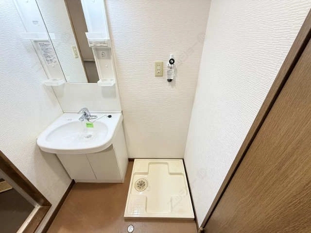 洗濯機置場