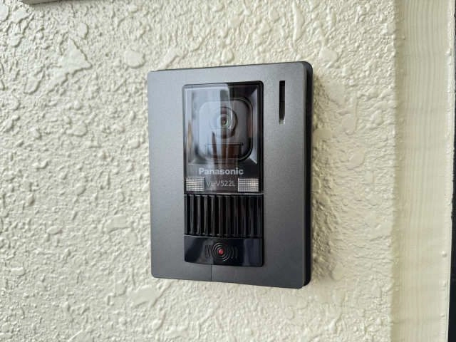 モニタ ー付きインターホン