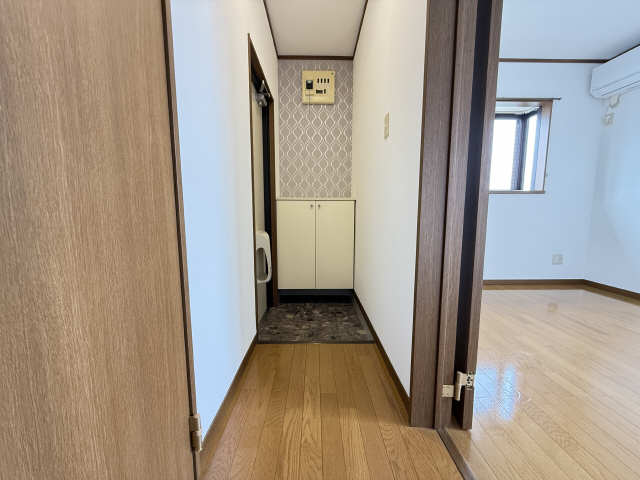 玄関内