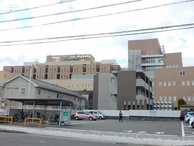 トラサ　ヒーチャ 2階 海南病院