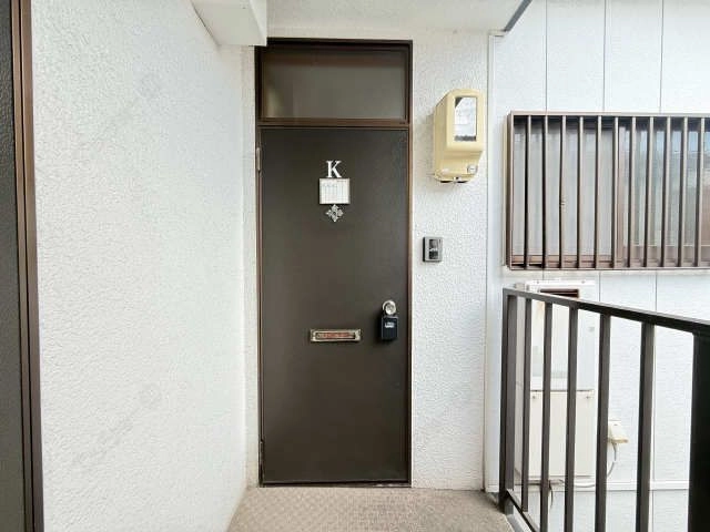 玄関ドア