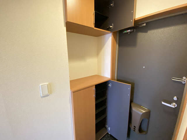 シューズBOX