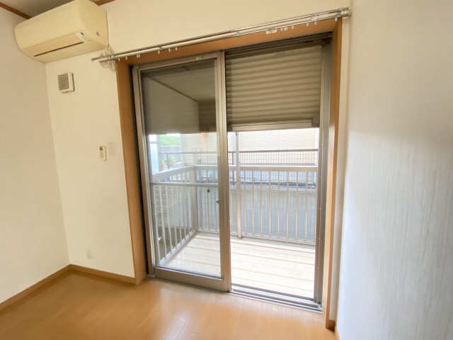 シャッター雨戸