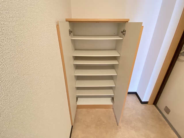 シューズBOX