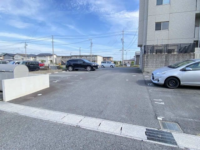 駐車場（東側）