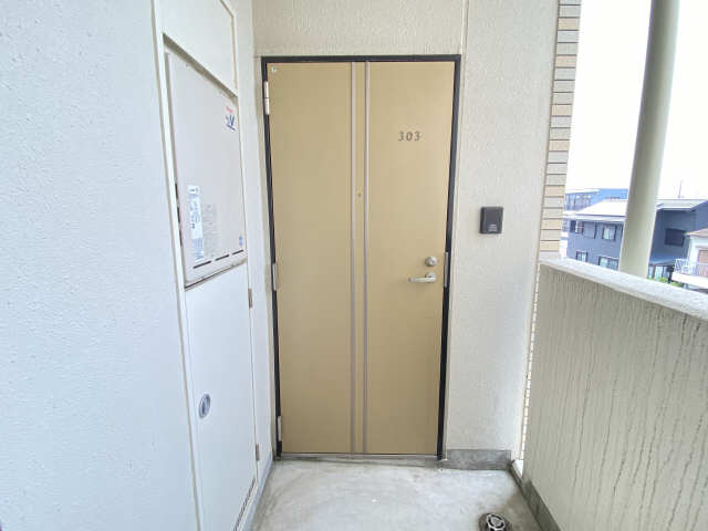 玄関ドア