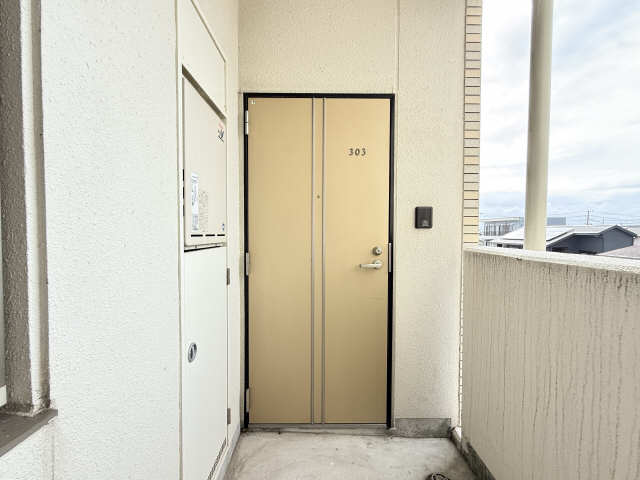 玄関ドア
