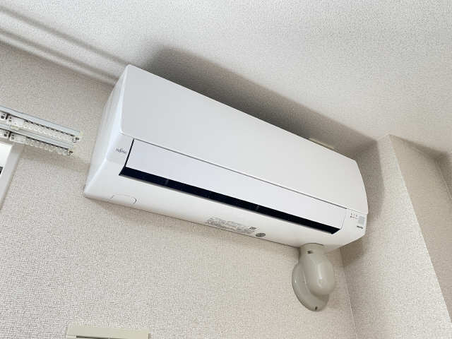 エアコン（リビング）