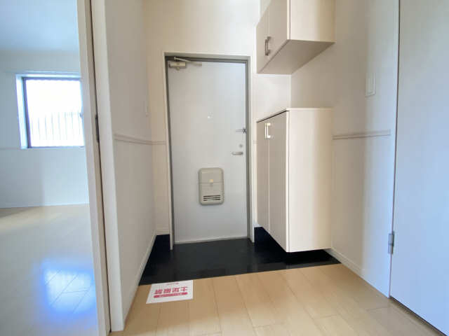 玄関‐２