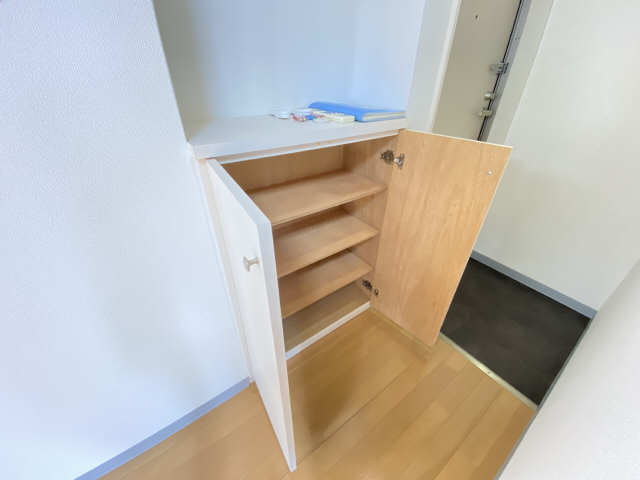 シューズBOX