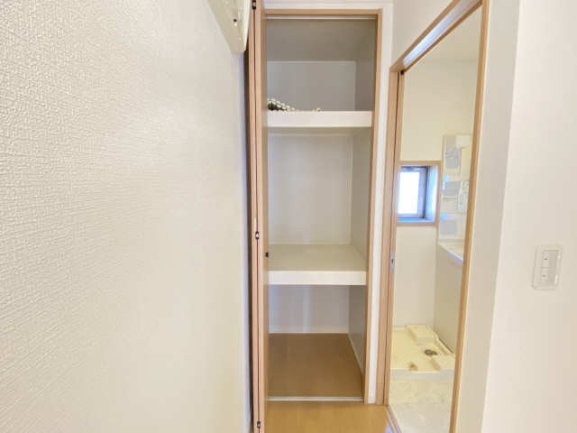 収納（廊下）