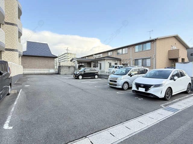 駐車場（南側）