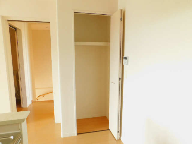 収納（キッチン横）