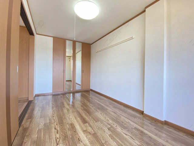 洋室-2