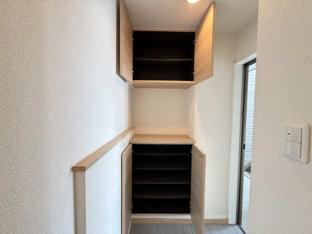 シューズBOX