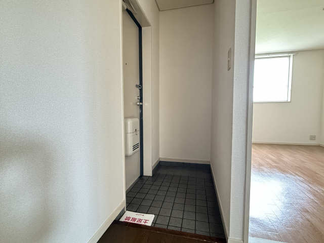 玄関内