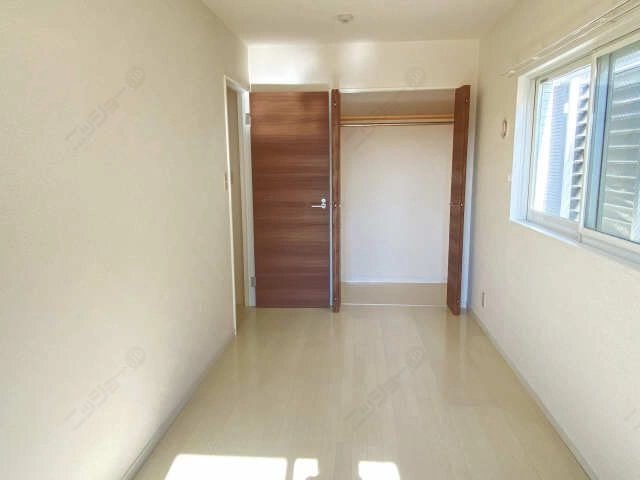 収納（南西洋室）