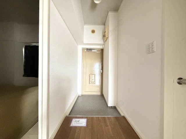 玄関内